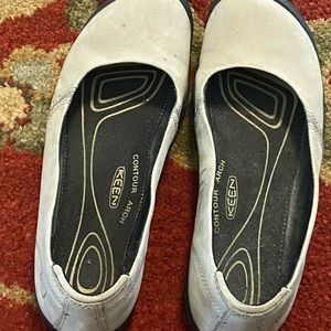 Keen contour arch size 10 women’s EUC